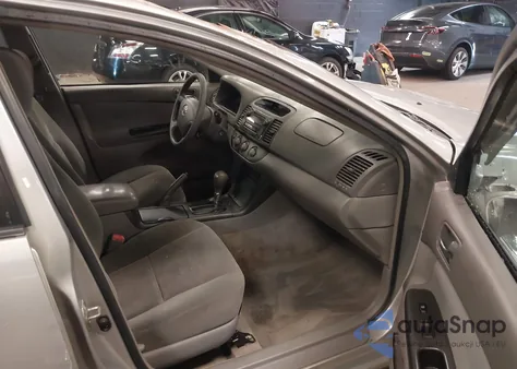 2005 Toyota Camry Le из США, поврежденный, VIN 4T1BE32K55U422447